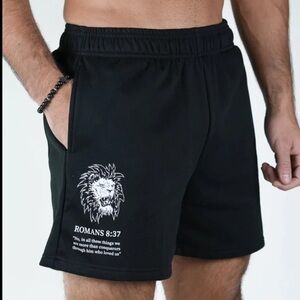Holstrength Black Men's Classic Sweatshorts with Lion Print Romans 8:37 Small